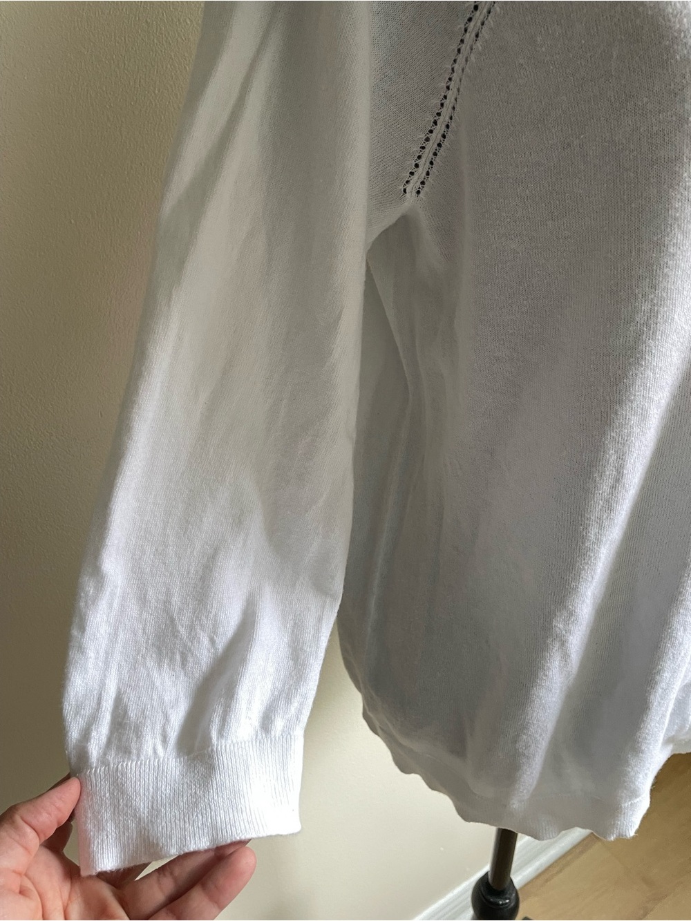 Reitmans Essentials White 100% Cotton Cardigan Women’s L Lightweight Button Fron - Picture 4 of 10